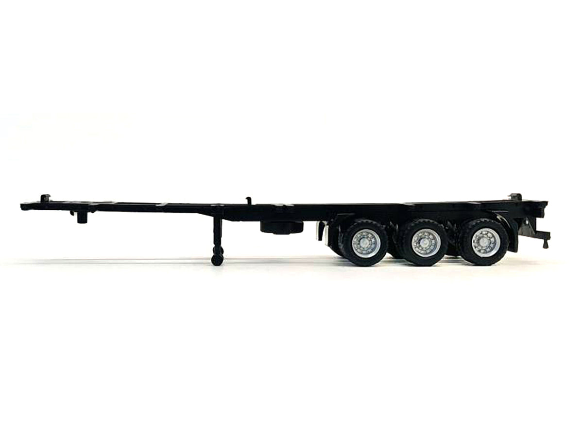 Container Chassis for 3-Axle 40ft Trailer 1/87 (HO) Plastic Model by Promotex - image 2