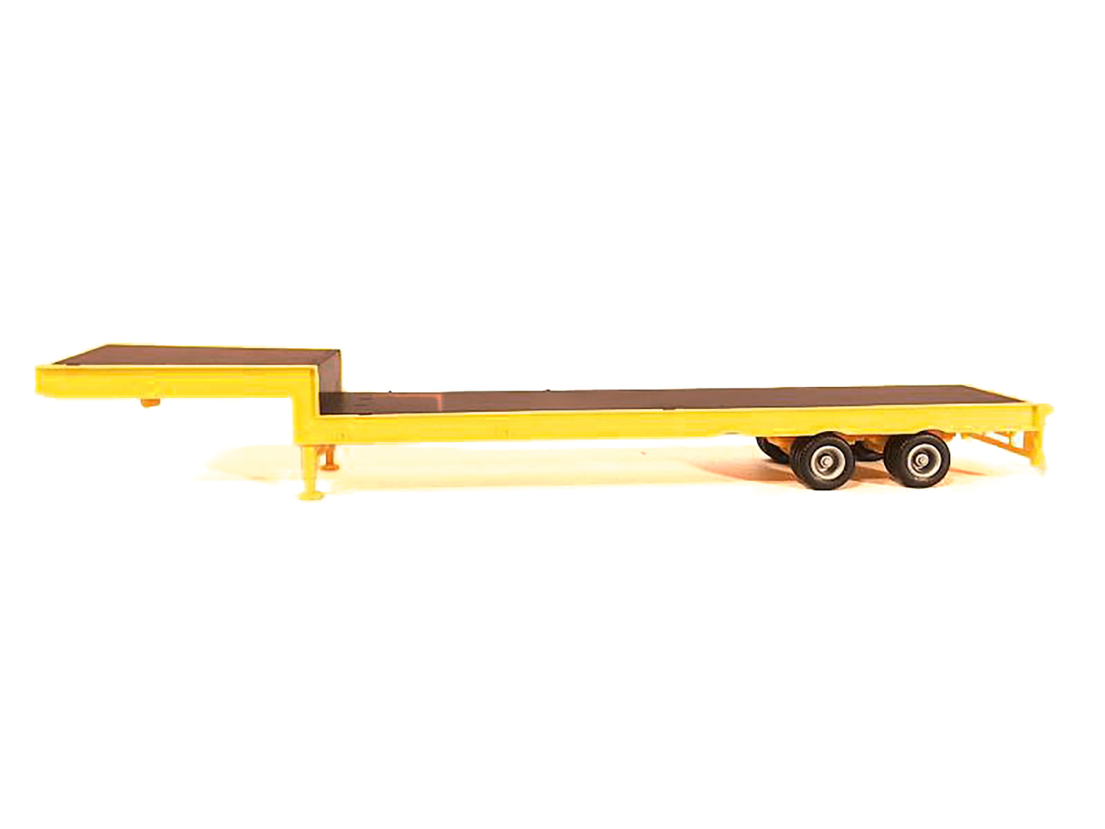 2-Axle Step Deck Equipment Trailer with Ramps Yellow 1/87 (HO) Plastic Model by Promotex - image 2