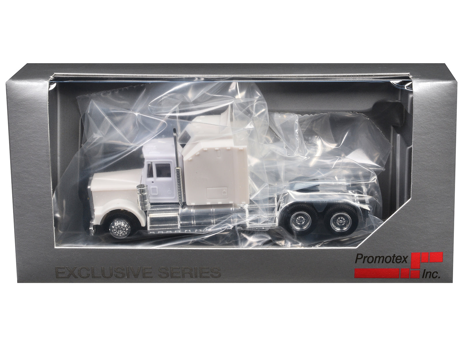 Kenworth W900 with Extra Large Sleeper White 1/87 (HO) Plastic Model Car by Promotex - image 3