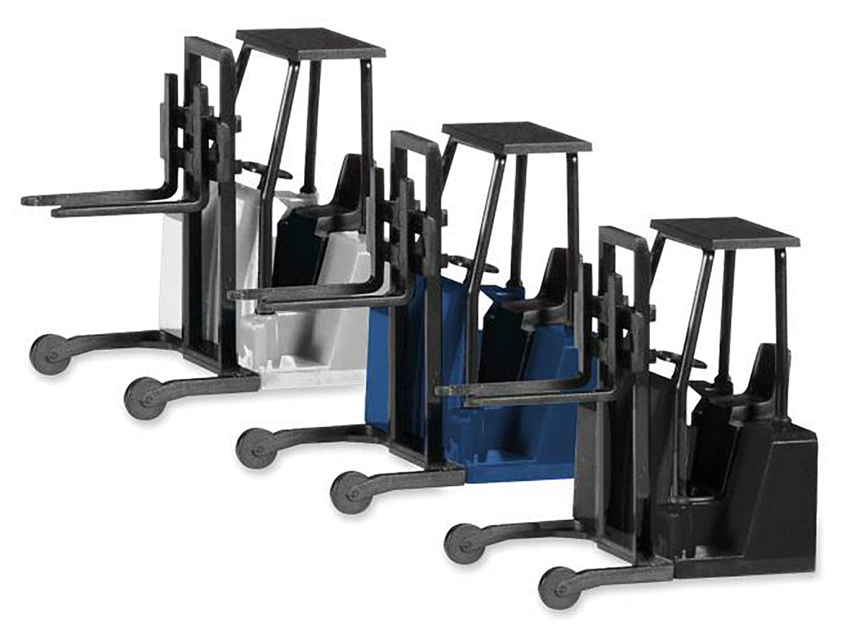 Forklifts with Trailer Bumper 3 Piece Set 1/87 (HO) Plastic Models by Promotex - image 2