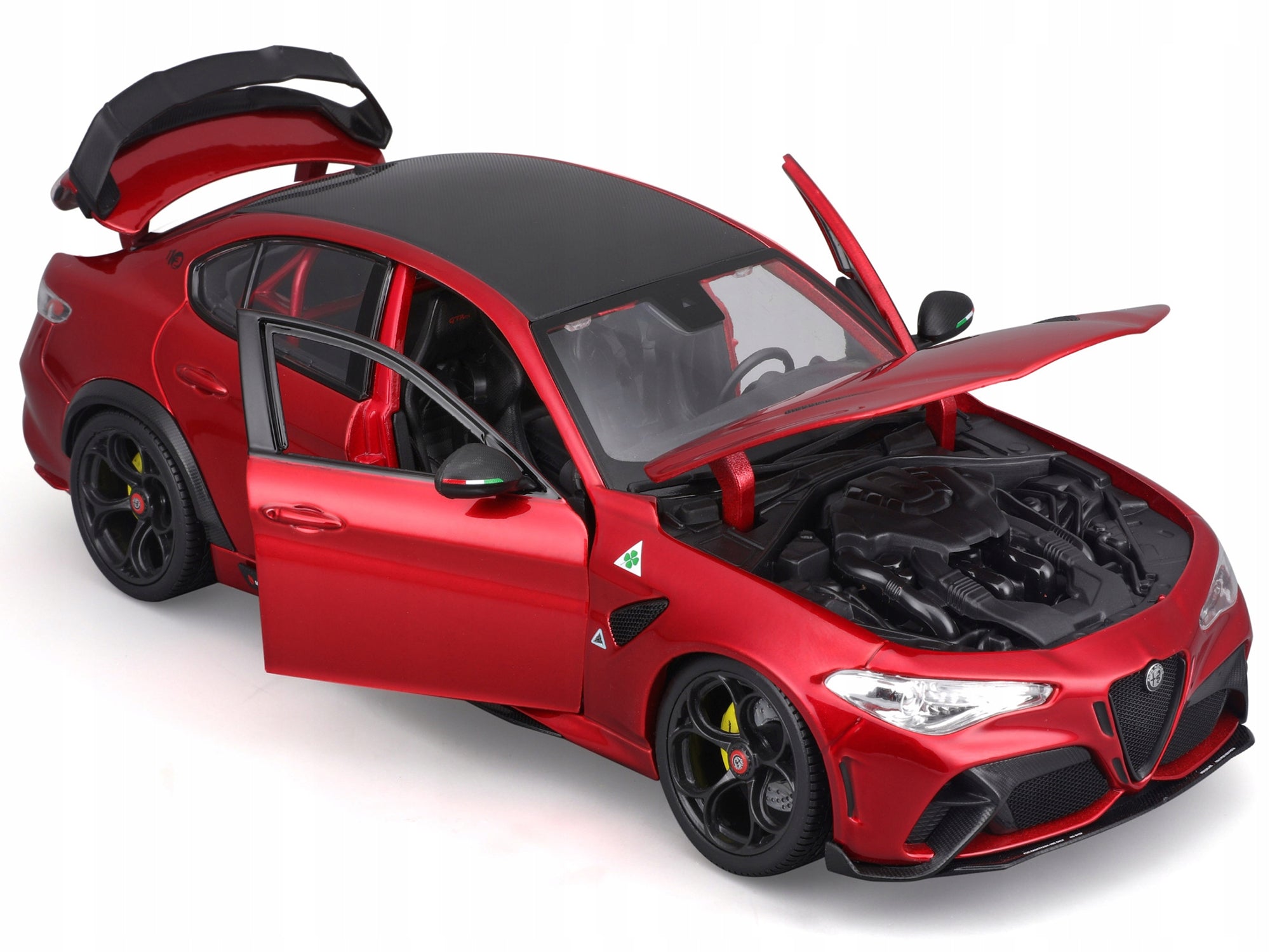 Alfa Romeo Giulia GTAm Red Metallic with Carbon Top 1/18 Diecast Model Car by Bburago - image 2