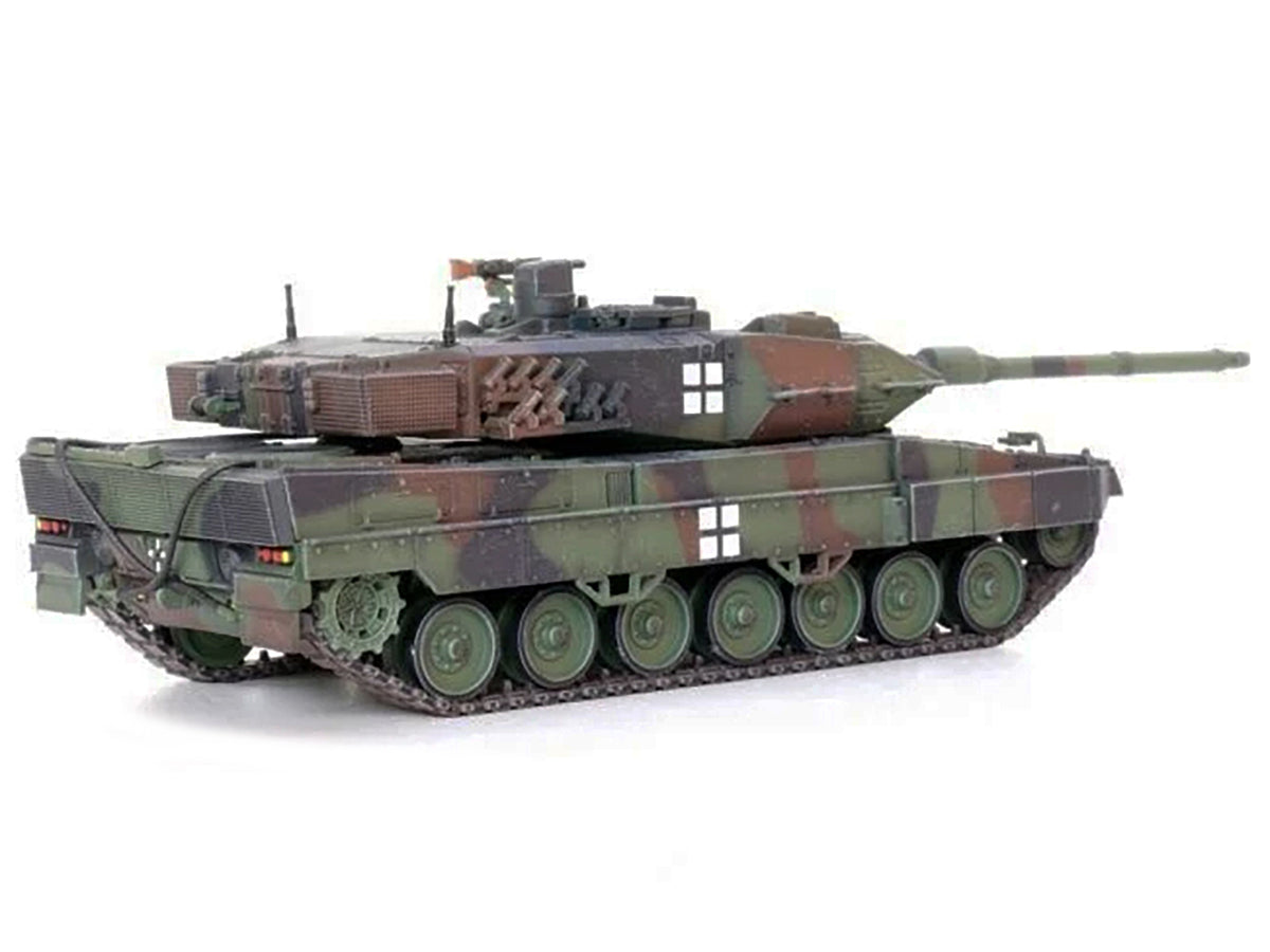 Leopard 2A6 Main Battle Tank Green Camouflage "Ukrainian Army" "Armor Premium" Series 1/72 Diecast Model by Panzerkampf - image 2