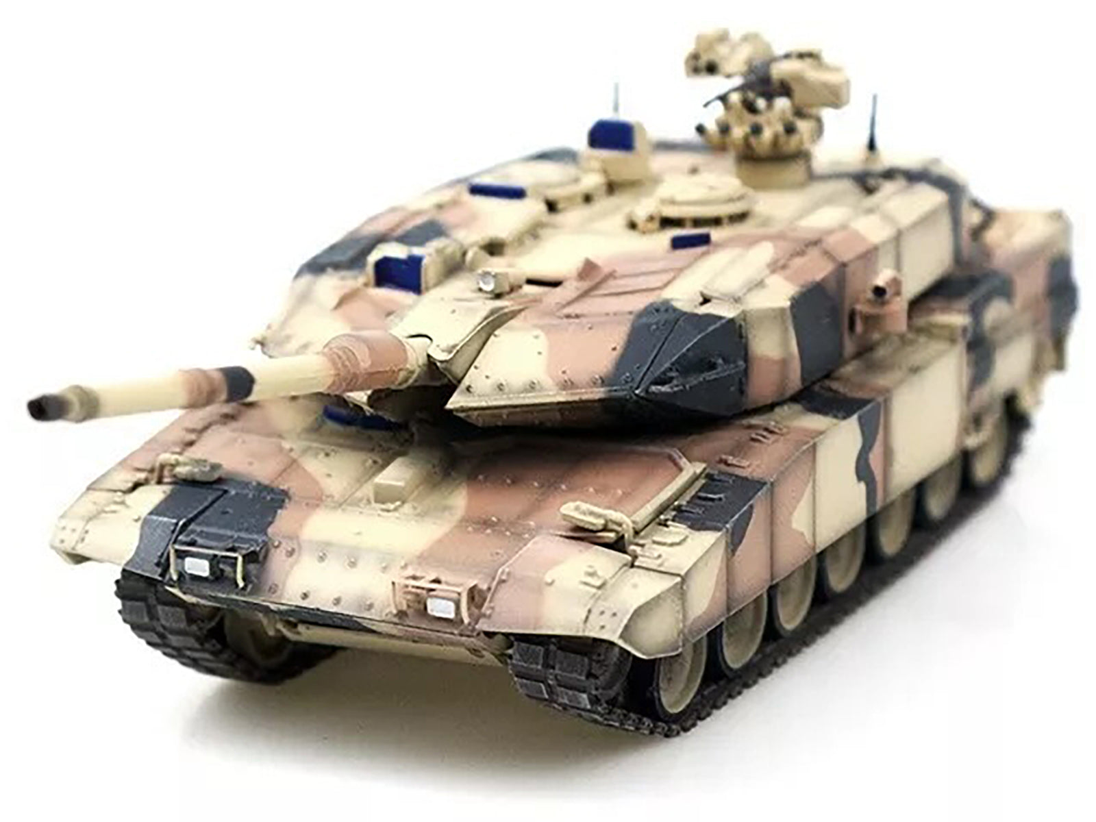 Leopard 2 A7+ Main Battle Tank "Desert Camouflage" German Army "Armor Premium" Series 1/72 Diecast Model by Panzerkampf - image 4