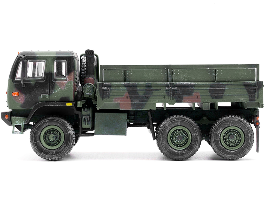 M1083 MTV (Medium Tactical Vehicle) Standard Cargo Truck NATO Camouflage "US Army" "Armor Premium" Series 1/72 Diecast Model by Panzerkampf - image 2