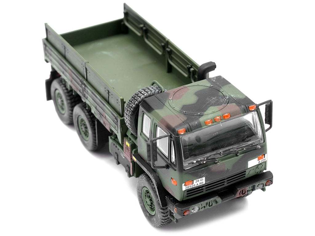 M1083 MTV (Medium Tactical Vehicle) Standard Cargo Truck NATO Camouflage "US Army" "Armor Premium" Series 1/72 Diecast Model by Panzerkampf - image 3