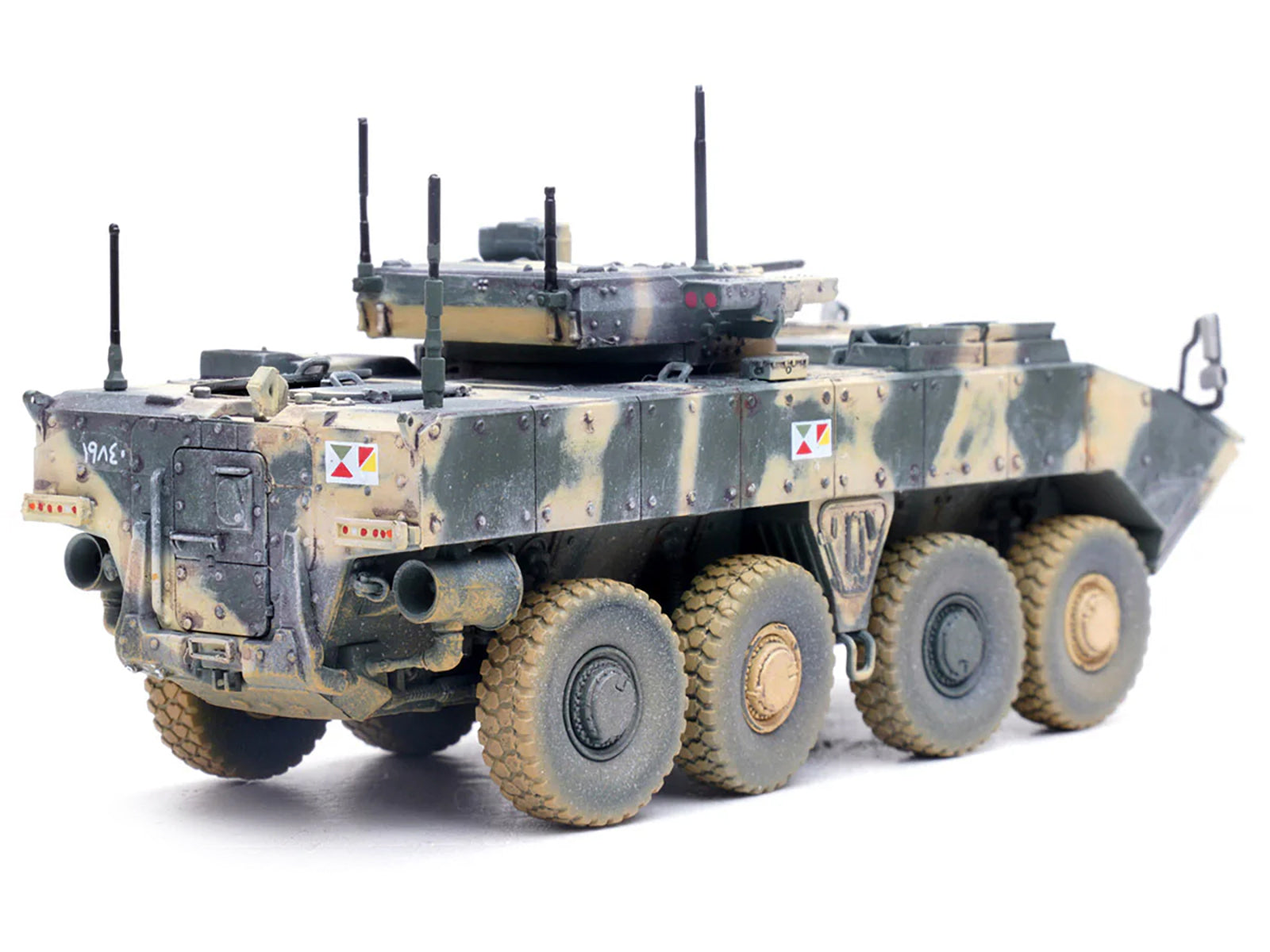 Bumerang (Object K-17) IFV (Infantry Fighting Vehicle) "Russian Army" Mixed Camouflage "Armor Premium" Series 1/72 Diecast Model by Panzerkampf - image 4