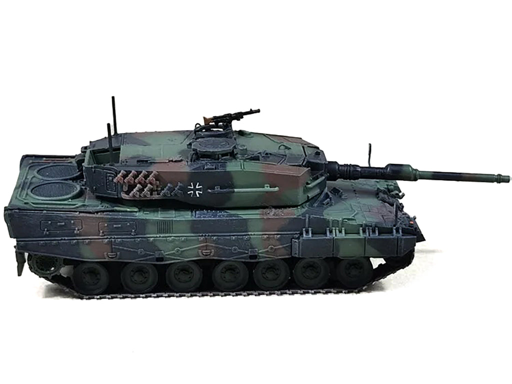 Leopard 2A4 Main Battle Tank with Snorkel "NATO Camouflage" German Army "Armor Premium" Series 1/72 Diecast Model by Panzerkampf - image 2