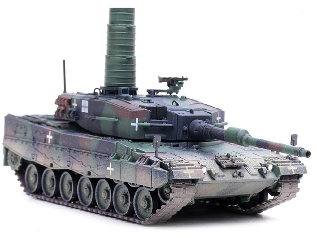 Leopard 2A4 Main Battle Tank with Snorkel "3-Tone Camouflage" Ukrainian Army "Armor Premium" Series 1/72 Diecast Model by Panzerkampf - image 3