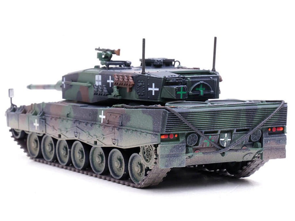 Leopard 2A4 Main Battle Tank with Snorkel "3-Tone Camouflage" Ukrainian Army "Armor Premium" Series 1/72 Diecast Model by Panzerkampf - image 4