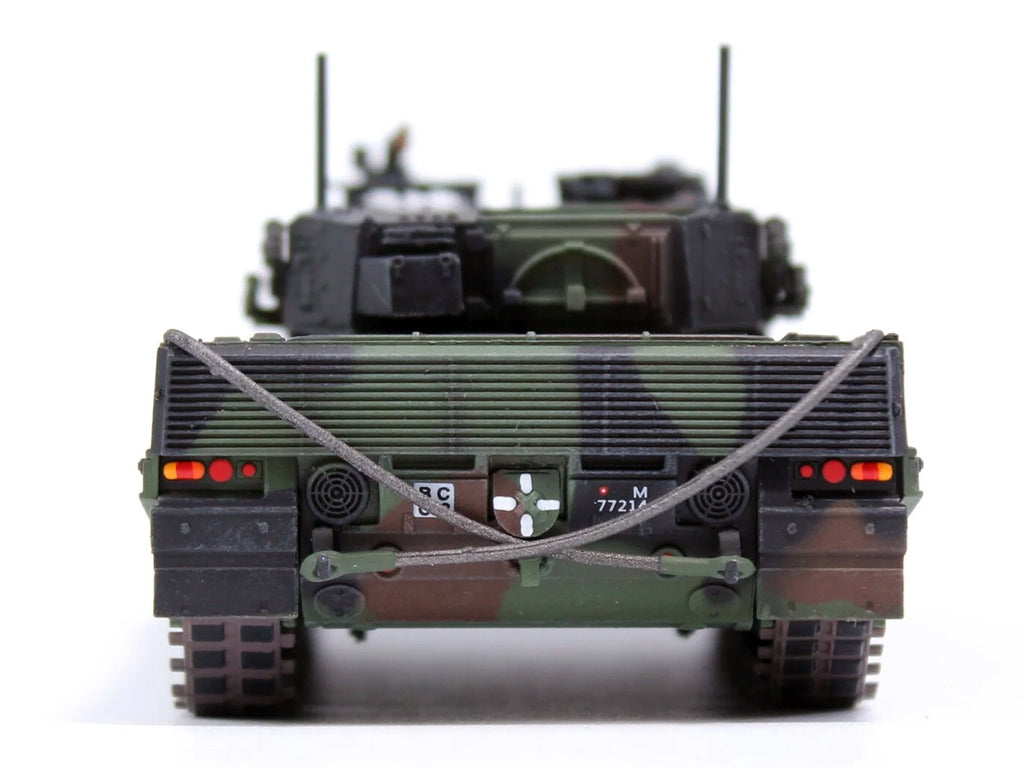 Leopard 2A4 Main Battle Tank "Pz.87 13th Pz Btn Steel Army Parade Thun Switzerland" (2006) Swiss Army "Armor Premium" Series 1/72 Diecast Model by Panzerkampf