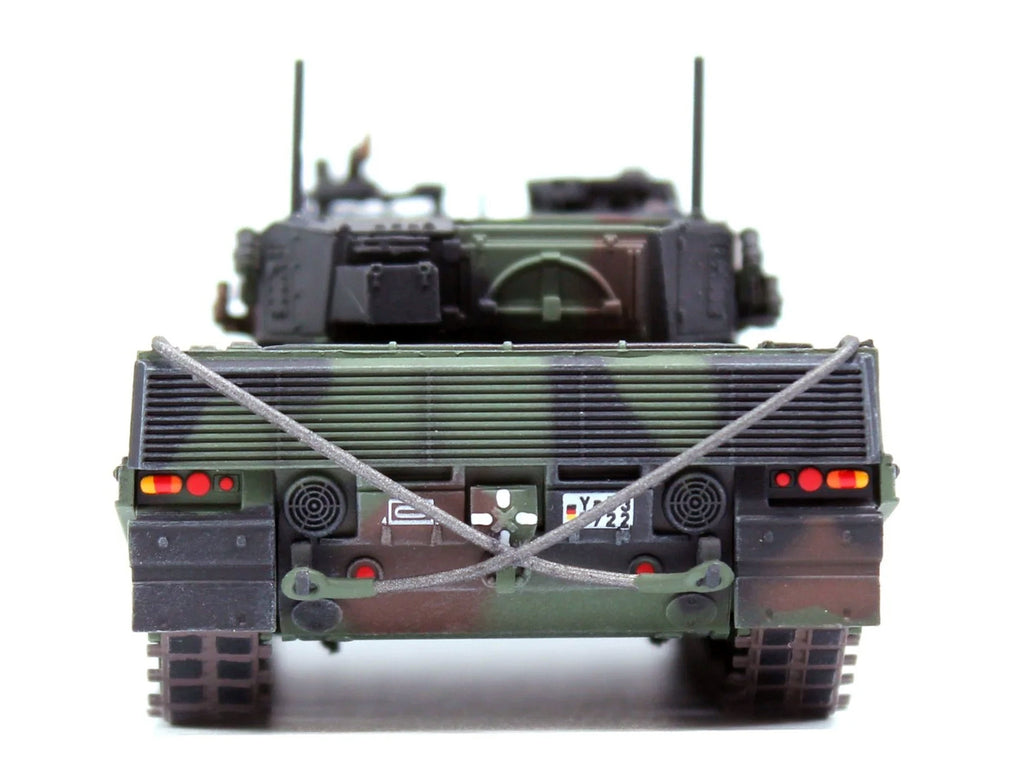 Leopard 2A4 Main Battle Tank "Bundeswehr 361st Panzer Battalion Certain Challenge West Germany" (1988) West German Army "Armor Premium" Series 1/72 Diecast Model by Panzerkampf