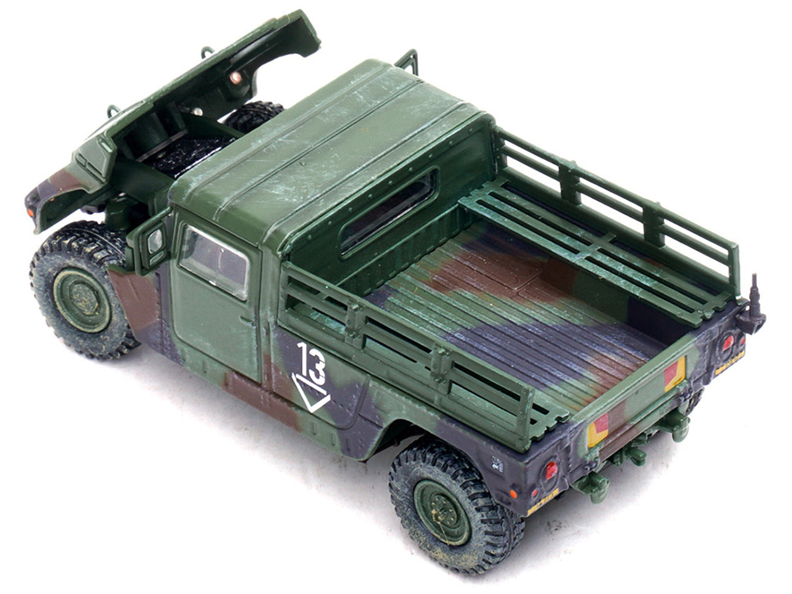 M998 HMMWV "2nd Battalion 3rd Field Artillery Regiment 1st Armored Division Stationed in Germany" (1999) United States Army "Military Miniature" Series 1/64 Diecast Model by Panzerkampf - image 2
