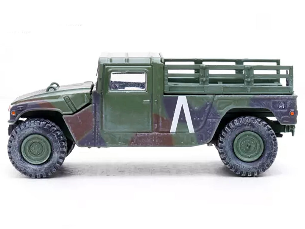 M998 HMMWV "8th Battalion 4th Air Defense Regiment 101st Airborne Division Gulf War" (1991) United States Army "Military Miniature" Series 1/64 Diecast Model by Panzerkampf - image 2