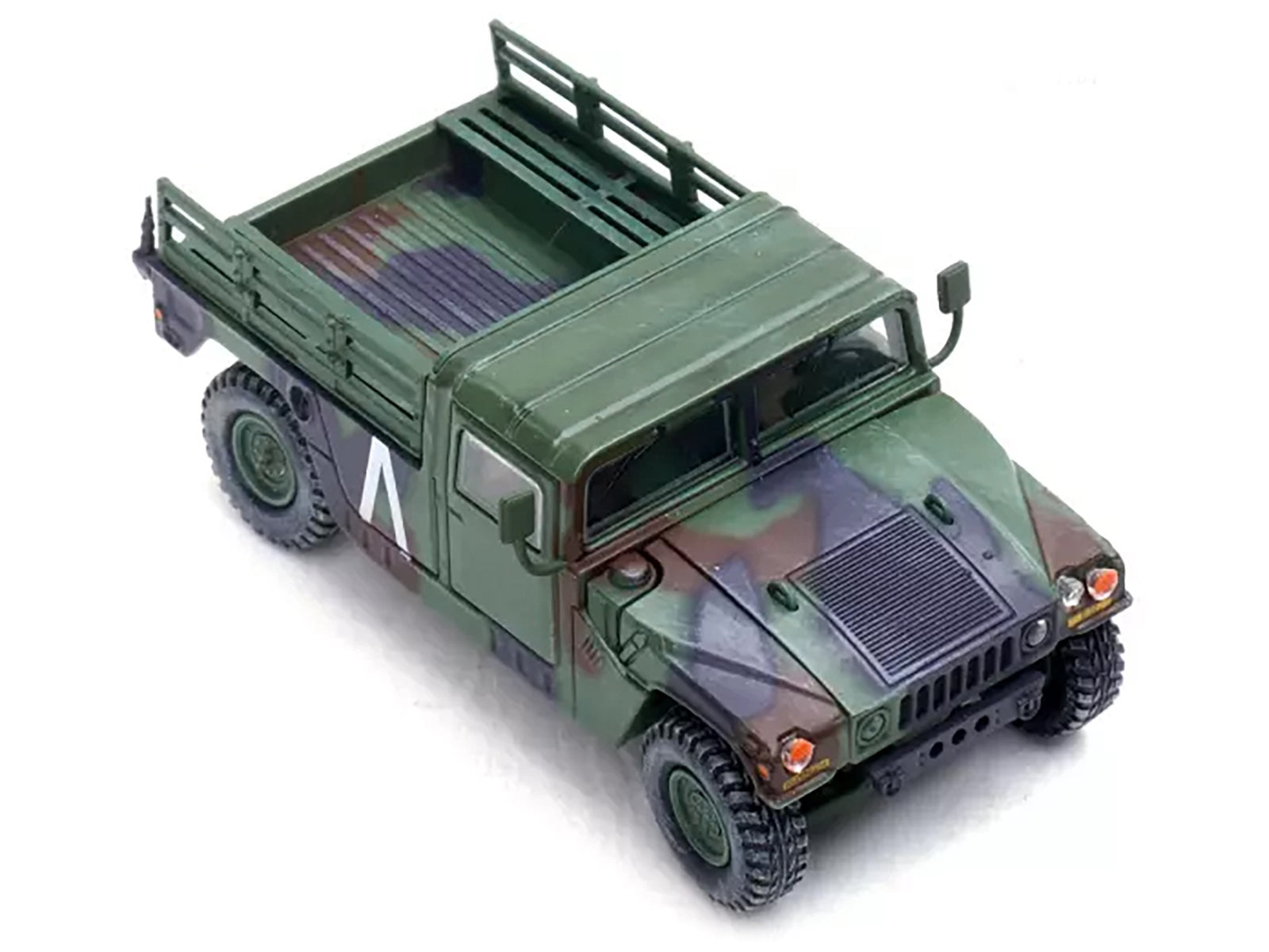 M998 HMMWV "8th Battalion 4th Air Defense Regiment 101st Airborne Division Gulf War" (1991) United States Army "Military Miniature" Series 1/64 Diecast Model by Panzerkampf - image 4