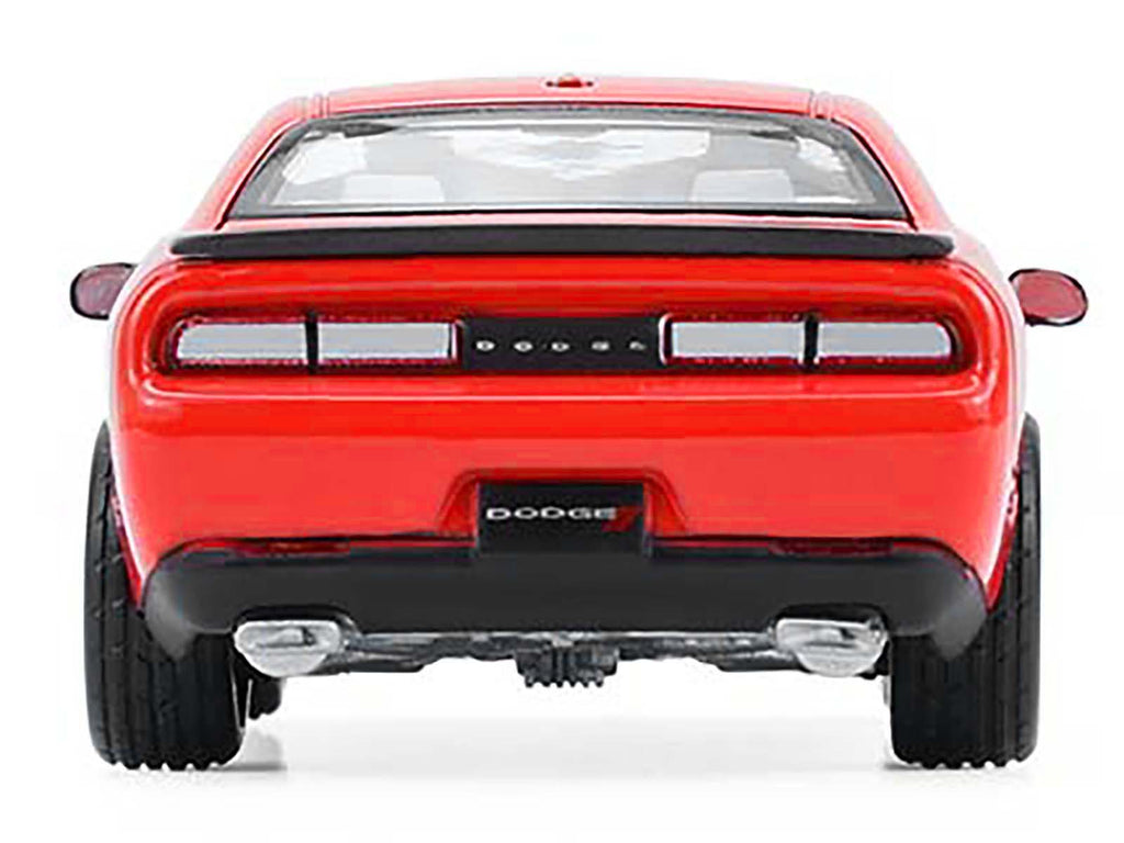 2016 Dodge Challenger RT Torred "GreenLight Muscle" Series 30 1/64 Diecast Model Car by Greenlight - image 5