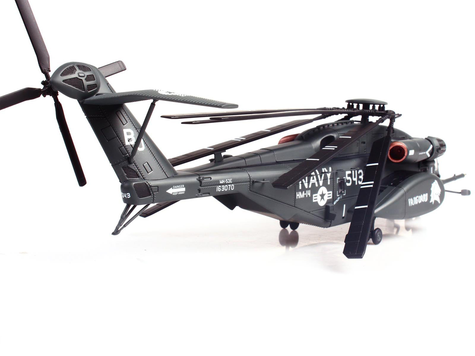 Sikorsky MH-53E Sea Dragon Helicopter "United States Navy Vanguard Tail Number 543" Dark Gray 1/72 Diecast Model by Panzerkampf - image 3