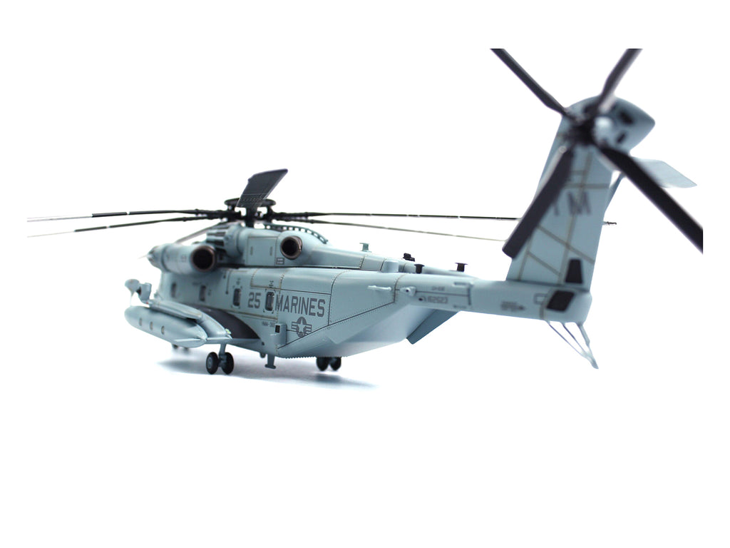 Sikorsky CH-53E Super Stallion Helicopter #25 "162523 HMH-461 Ironhorse HMM-365 (Rein) 4th MEU (SOC) Kandahar Afghanistan Operation Enduring Freedom" (2008) United States Marine Corps 1/72 Diecast Model by Panzerkampf