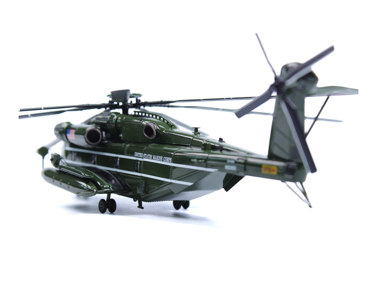 Sikorsky CH-53E Sea Stallion Helicopter #32 "HMX-1 Nighthawks MCAS Quantico VA" United States Marine Corps 1/72 Diecast Model by Panzerkampf
