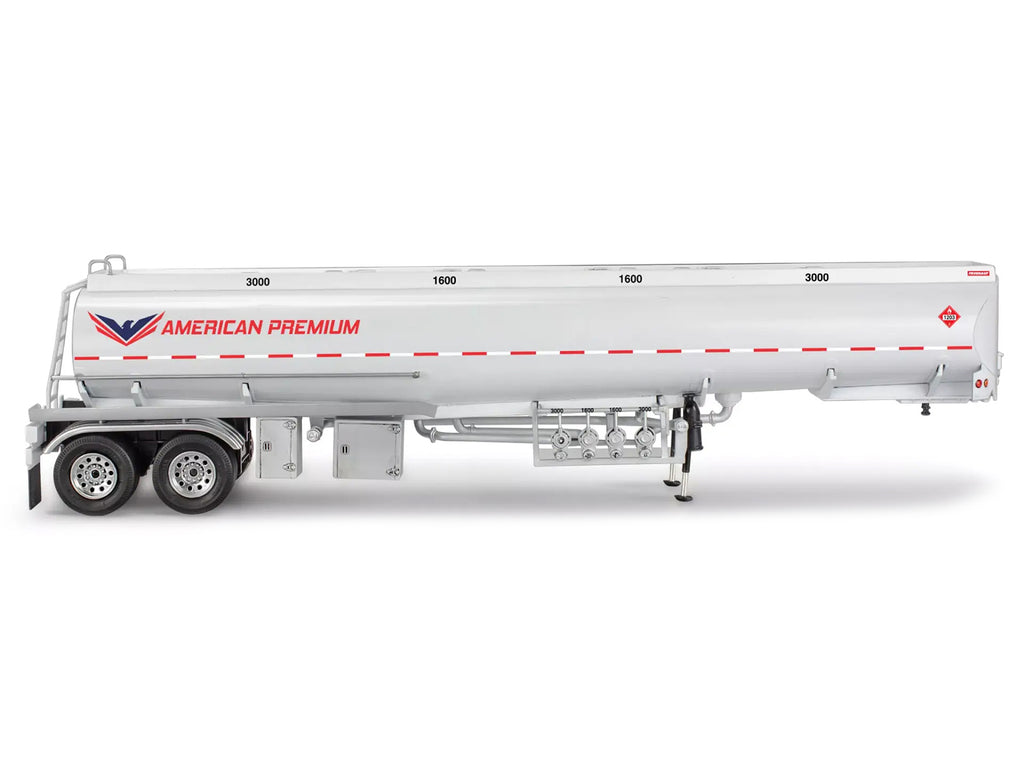 Level 4 Model Kit Fruehauf 40' Tanker Trailer 1/32 Scale Model by Revell - image 2