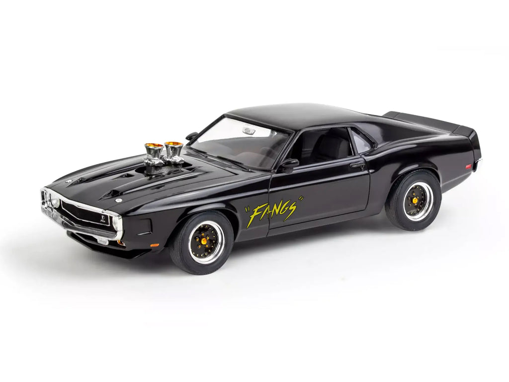 Level 4 Model Kit 1970 Shelby GT-500 1/25 Scale Model by Revell - image 4