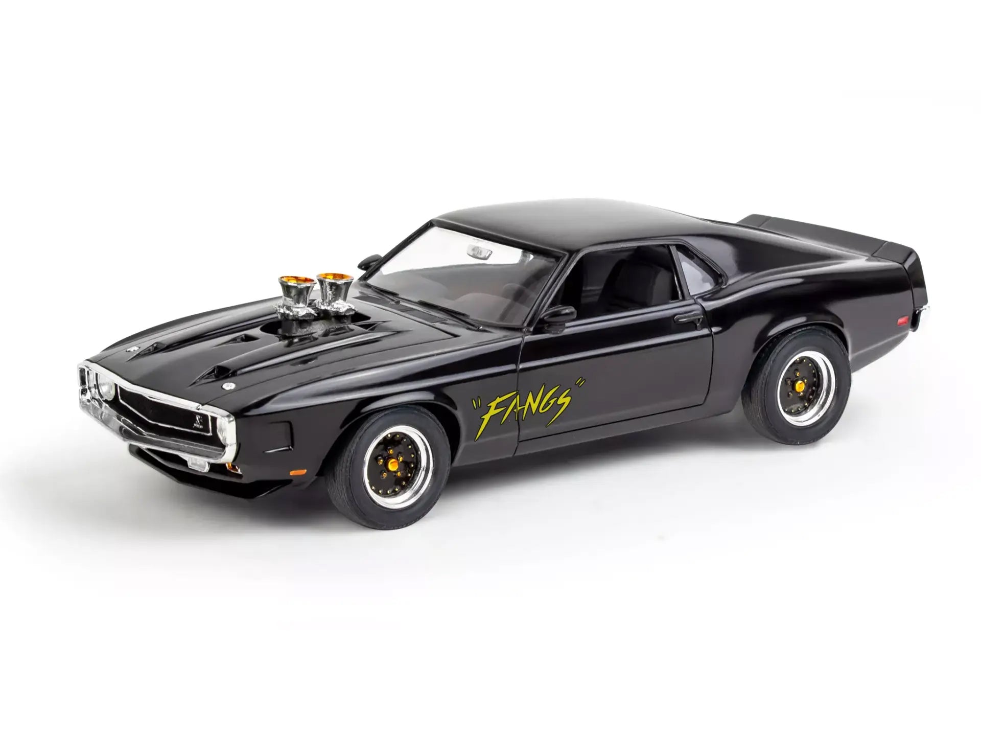 Level 4 Model Kit 1970 Shelby GT-500 1/25 Scale Model by Revell - image 4