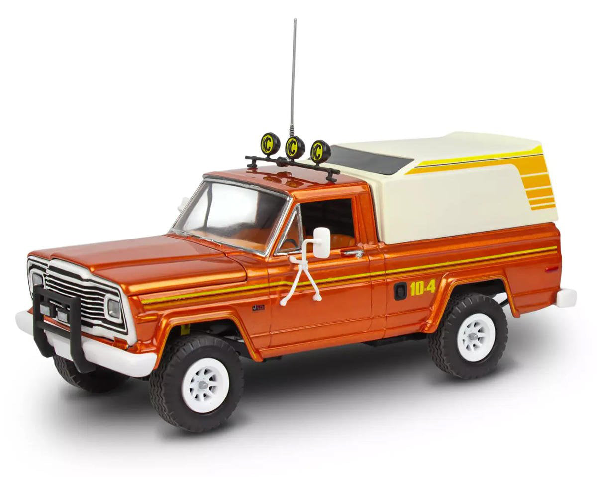 Level 4 Model Kit 1979 Jeep J-10 Pickup Truck with Camper Top 1/24 Scale Model by Revell - image 2