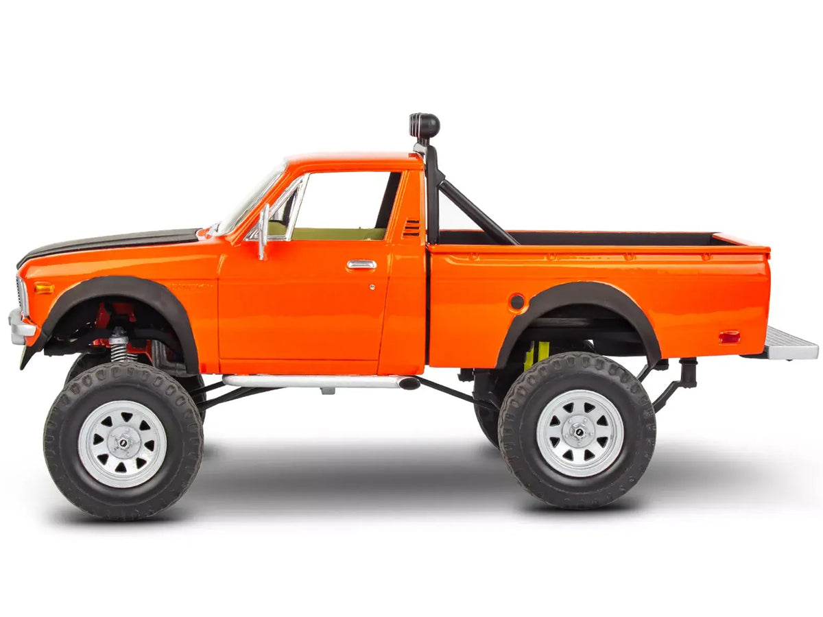 Level 4 Model Kit Chevrolet LUV 4x4 Pickup Truck "High Roller" 1/24 Scale Model by Revell - image 4