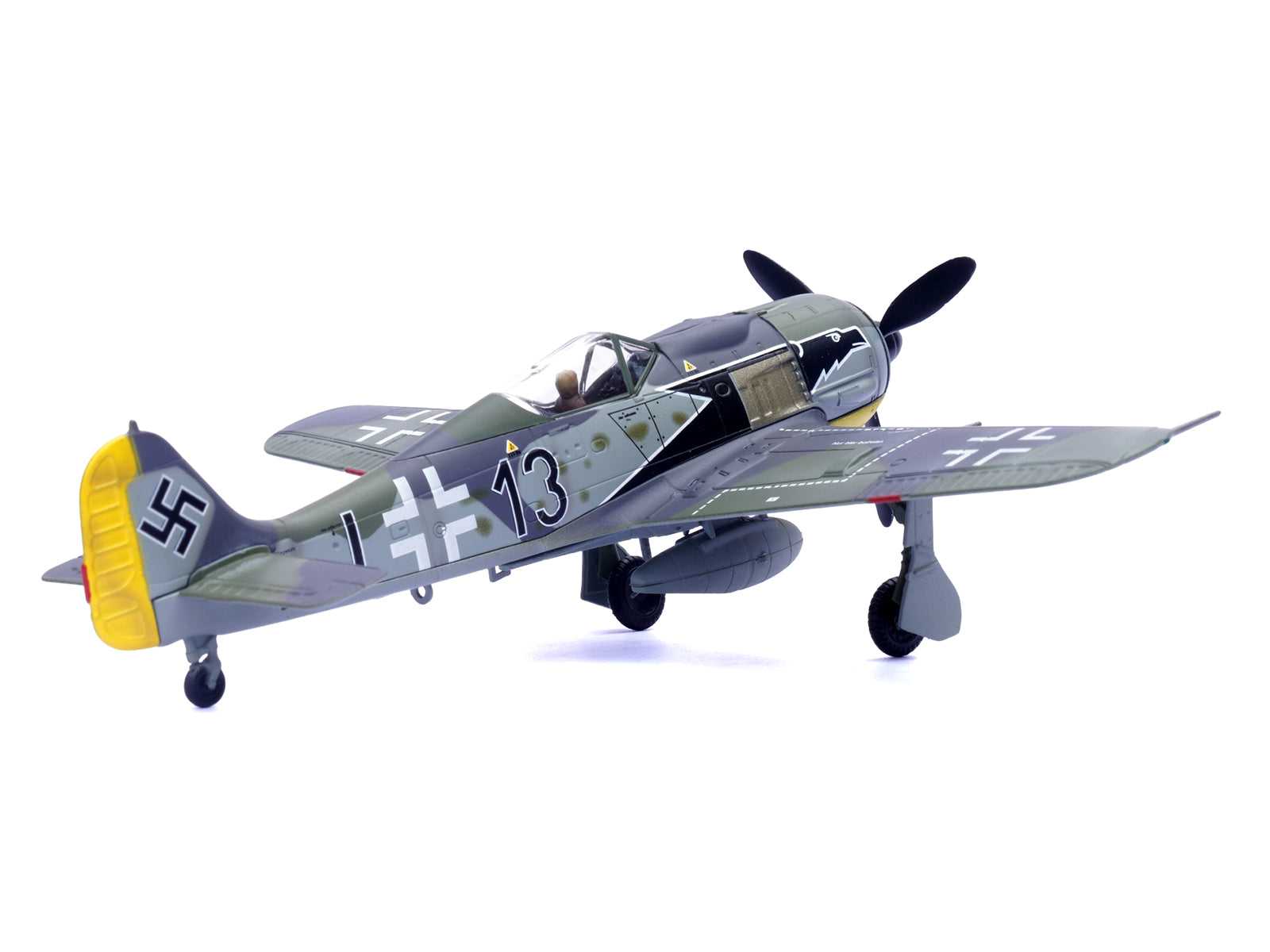 Focke-Wulf Fw 190A Aircraft "Black 13 8./JG 2 Richthofen France" (1943) German Luftwaffe 1/72 Diecast Model Airplane by Legion - image 3