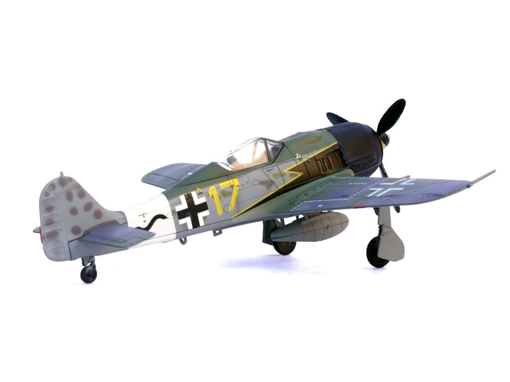 Focke-Wulf Fw 190A Aircraft "Yellow 17 24-Victory Ace Willi Unger 12./JG 3 Udet Germany" (1944) German Luftwaffe 1/72 Diecast Model Airplane by Legion - image 3