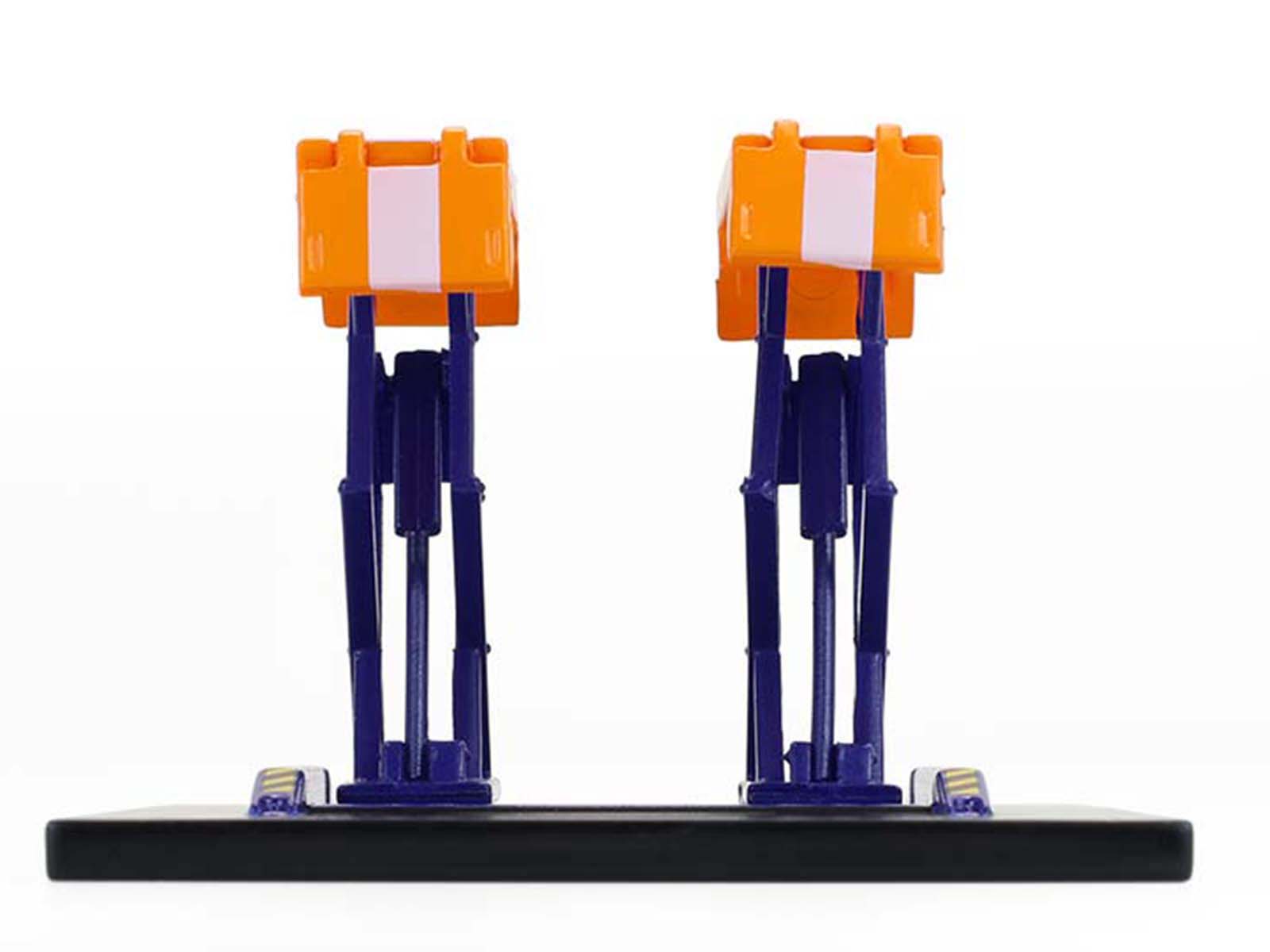 Automotive Double Scissor Lift "Union 76" Orange and Blue "Double Scissor Lifts" Series 2 1/64 Diecast Model by Greenlight - image 2