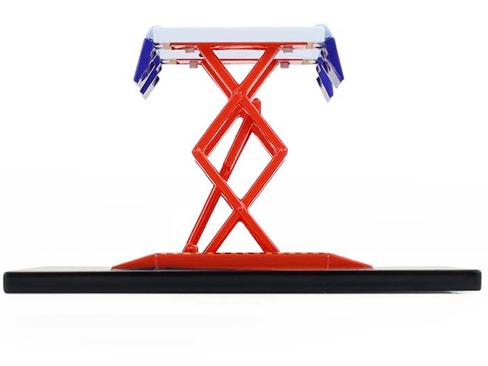 Automotive Double Scissor Lift "Chevron" White and Red "Double Scissor Lifts" Series 2 1/64 Diecast Model by Greenlight - image 3