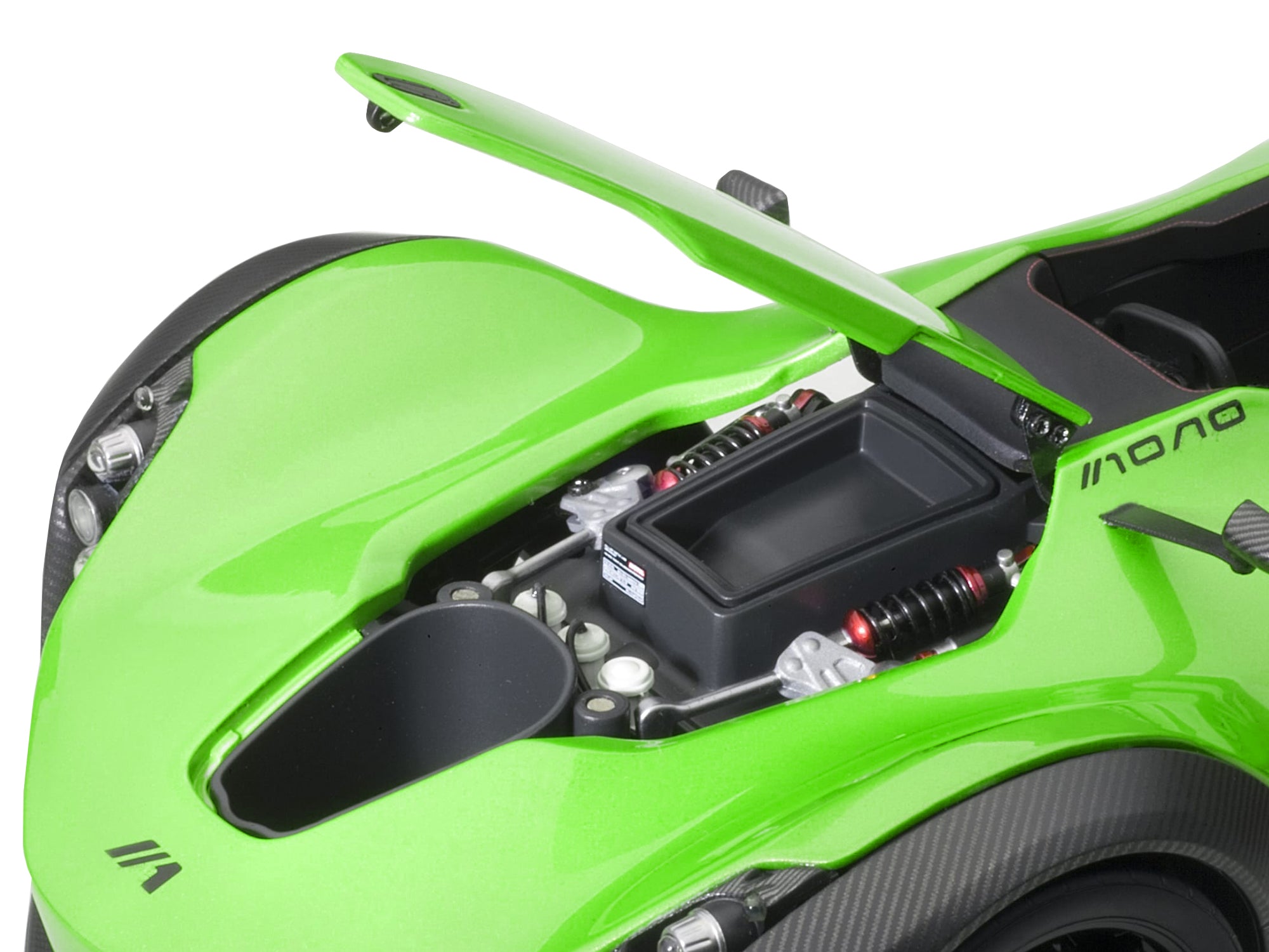 BAC Mono Metallic Green 1/18 Model Car by Autoart - image 2