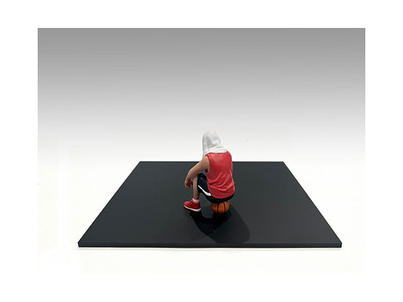 "Figure24 Series 1" Figure 707 for 1/24 Scale Models by American Diorama - image 2