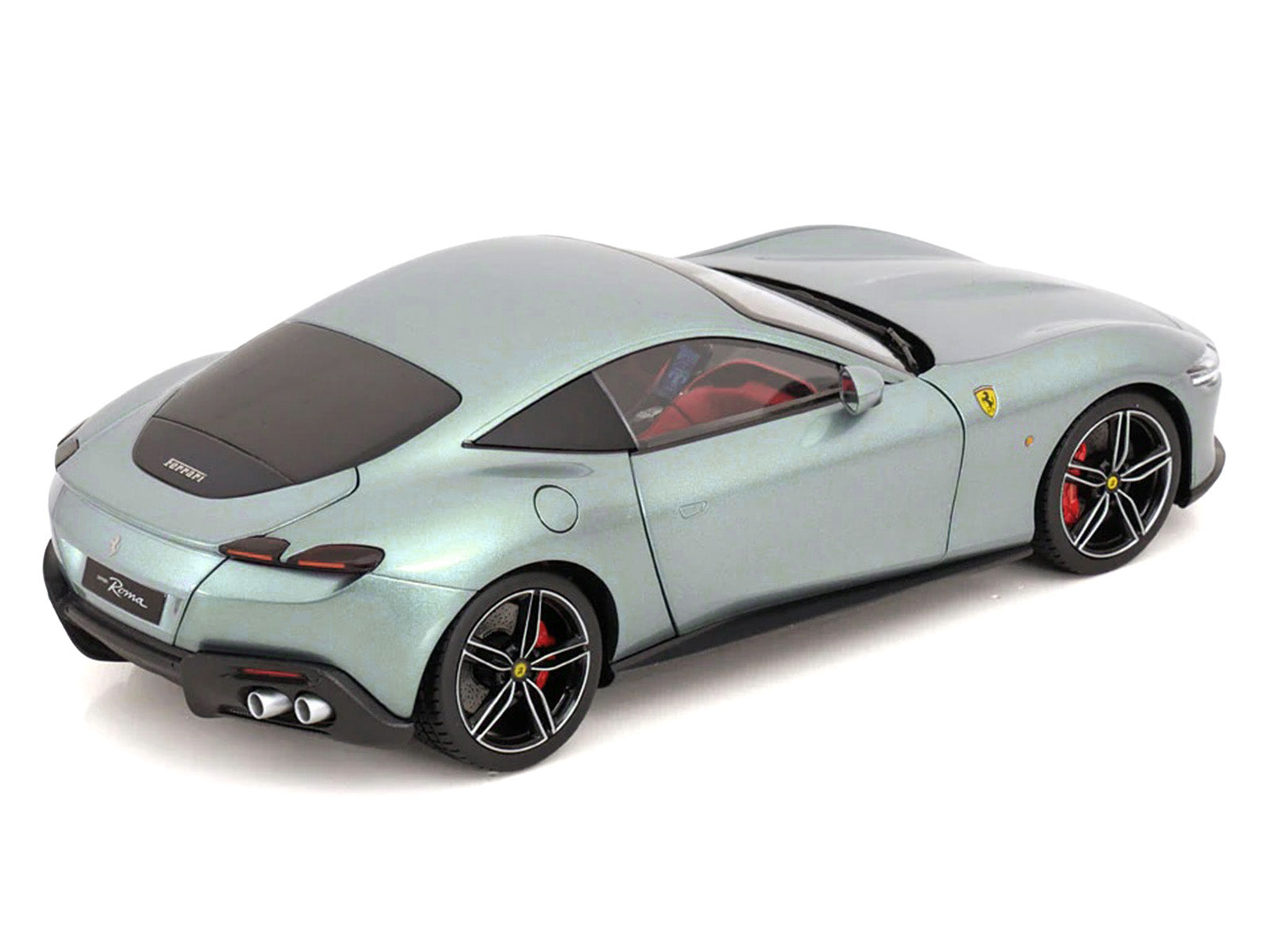 2019 Ferrari Roma Gray Metallic with Pink Interior 1/18 Diecast Model Car by Polistil - image 5