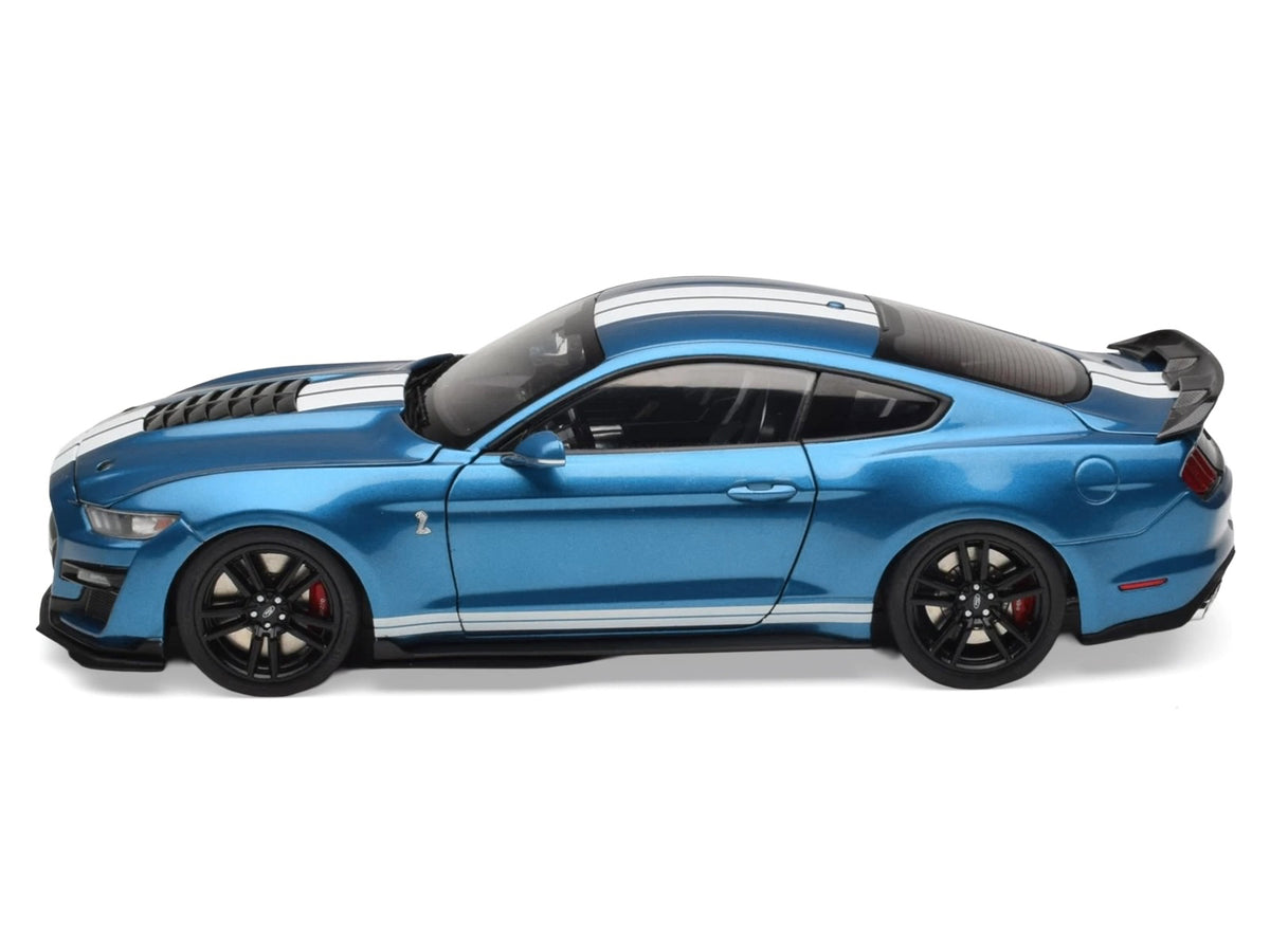 2022 Ford Mustang Shelby GT500 Blue Metallic with White Stripes 1/18 Diecast Model Car by IXO Models - image 4