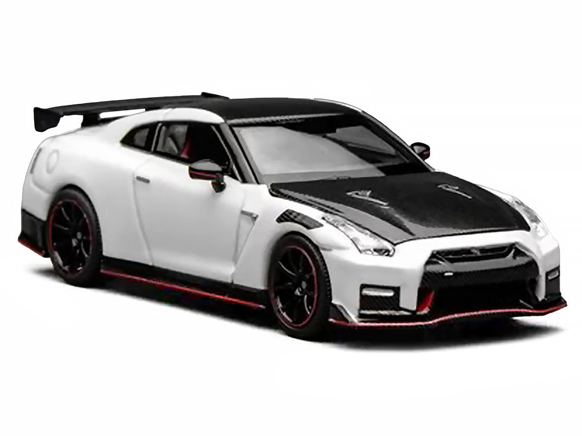 2022 Nissan GT-R Nismo (R35) RHD (Right Hand Drive) Brilliant White Pearl with Carbon Hood and Top "Senior 64" Series 1/64 Diecast Model Car by MotorHelix