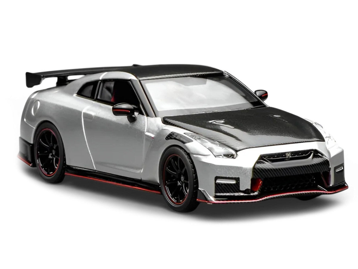 2022 Nissan GT-R Nismo (R35) RHD (Right Hand Drive) Ultimate Metal Silver Metallic with Carbon Hood and Top "Senior 64" Series 1/64 Diecast Model Car by MotorHelix