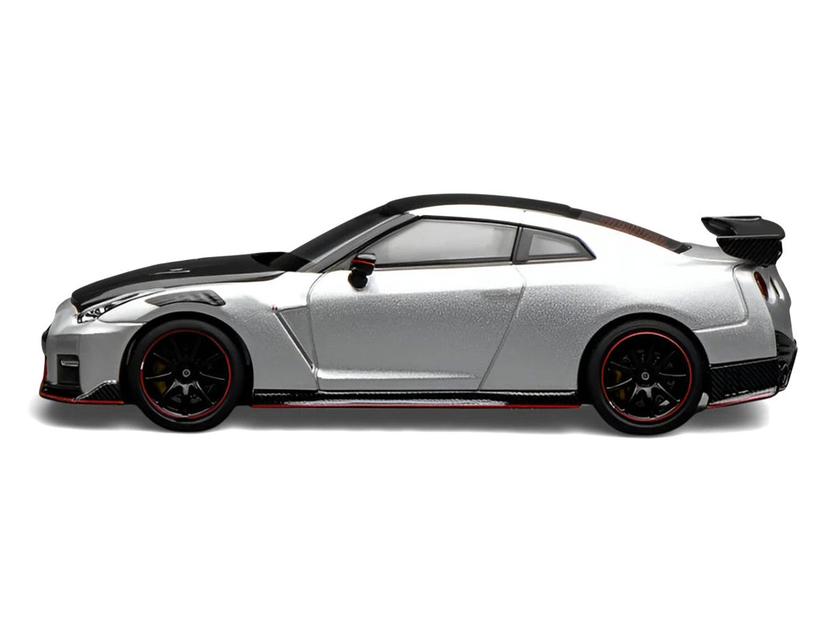 2022 Nissan GT-R Nismo (R35) RHD (Right Hand Drive) Ultimate Metal Silver Metallic with Carbon Hood and Top "Senior 64" Series 1/64 Diecast Model Car by MotorHelix