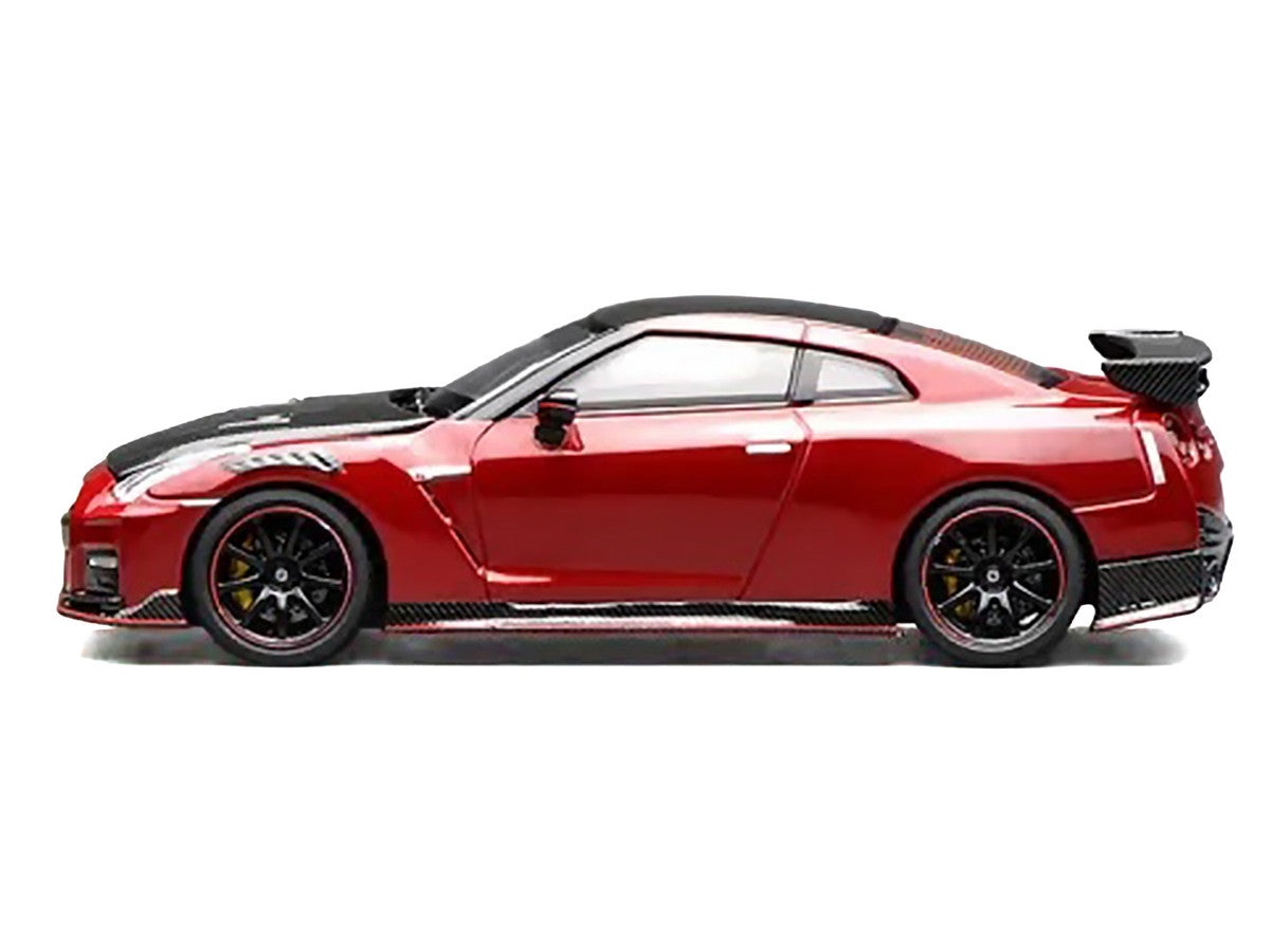 2022 Nissan GT-R Nismo (R35) RHD (Right Hand Drive) Vibrant Red with Carbon Hood and Top "Senior 64" Series 1/64 Diecast Model Car by MotorHelix
