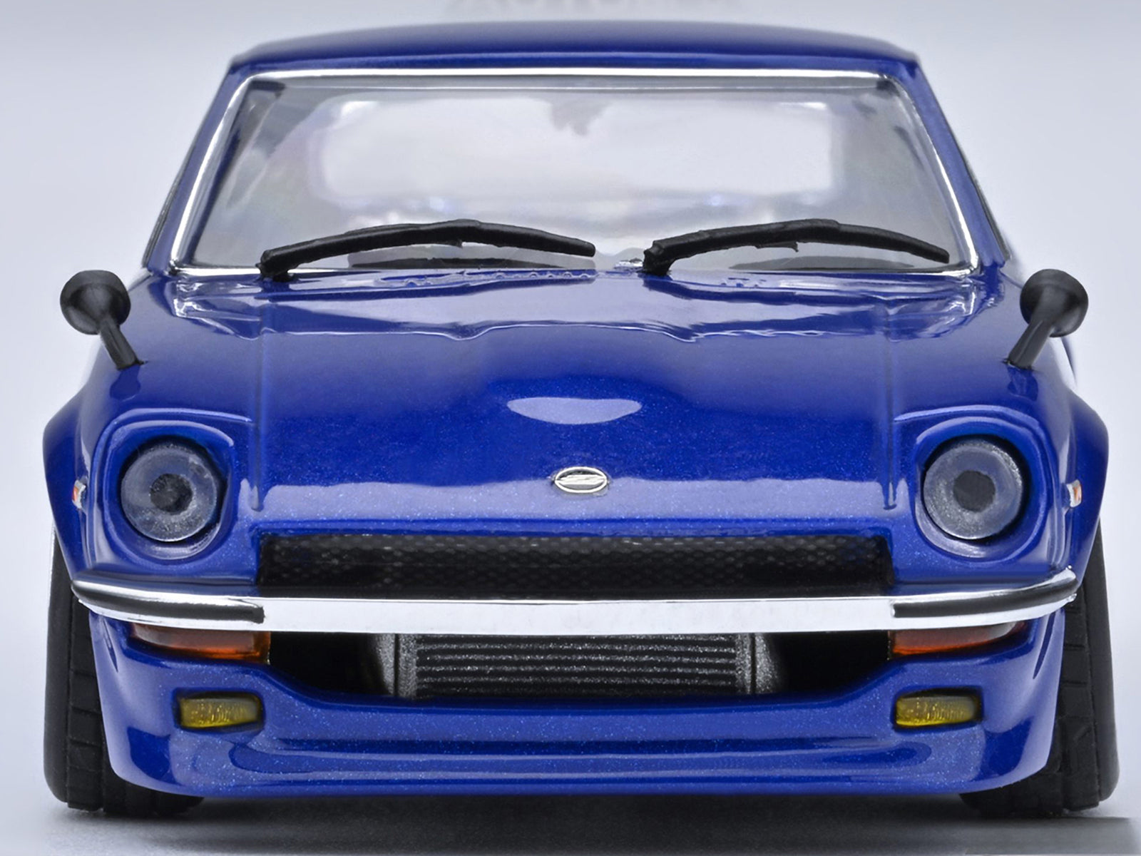 Nissan Fairlady Z RHD (Right Hand Drive) "Akuma No Z" Blue Metallic "Wangan Midnight - Comic #1 Version" Manga 1/64 Model Car by Autoart - image 4
