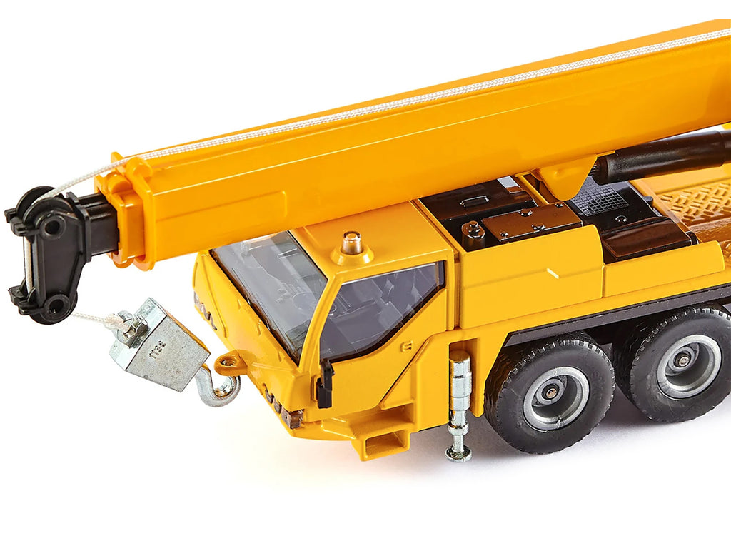 Mobile Crane Yellow 1/55 Diecast Model by Siku - image 4