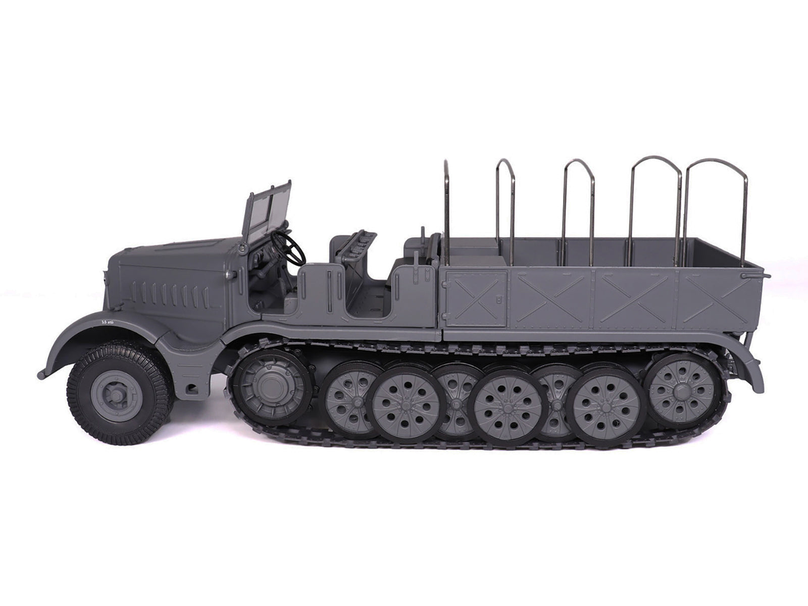 Sd.Kfz. 9 18-Ton FAMO AFV Gray "German Army" 1/43 Diecast Model by Militaria Die Cast - image 2