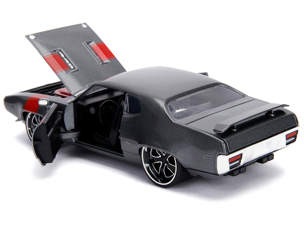 1972 Plymouth GTX 440 Metallic Gray with Red Stripe "Bigtime Muscle" 1/24 Diecast Model Car by Jada - image 4
