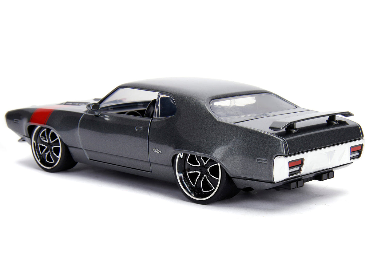 1972 Plymouth GTX 440 Metallic Gray with Red Stripe "Bigtime Muscle" 1/24 Diecast Model Car by Jada - image 5