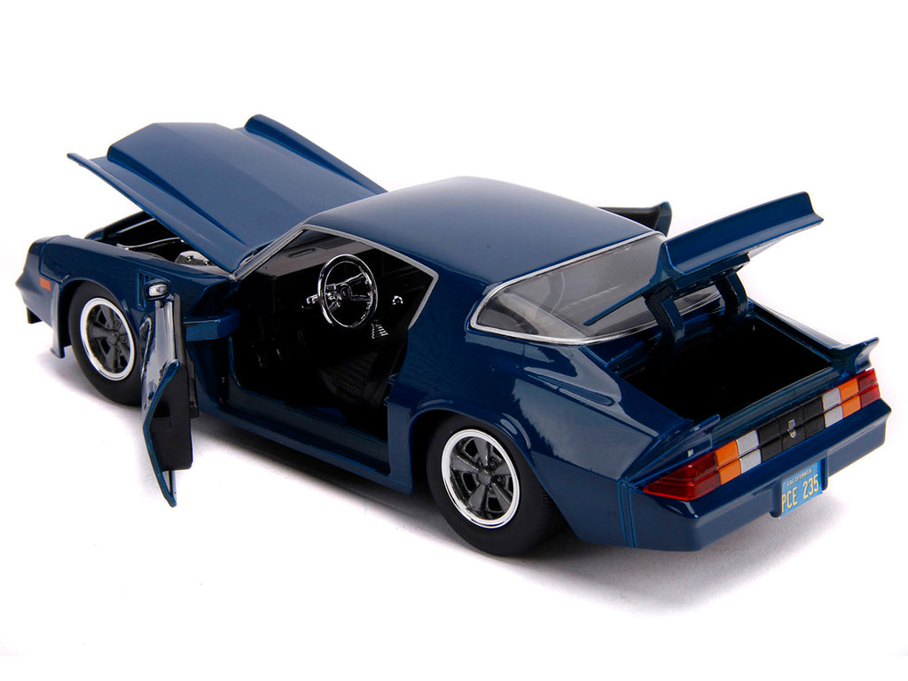 Billy's Chevrolet Camaro Z28 Dark Blue with Collectible Coin "Stranger Things" (2016) TV Series 1/24 Diecast Model Car by Jada - image 5