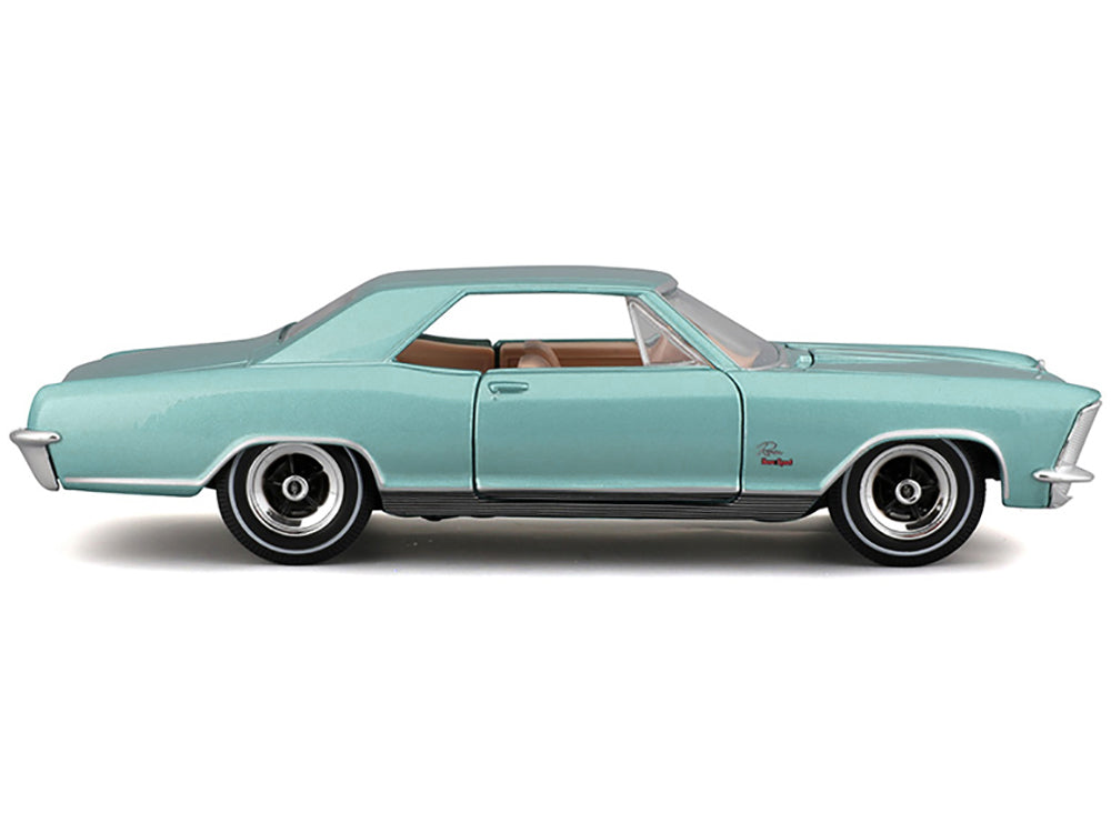 1965 Buick Riviera Gran Sport Light Blue Metallic "Special Edition" Series 1/26 Diecast Model Car by Maisto - image 3