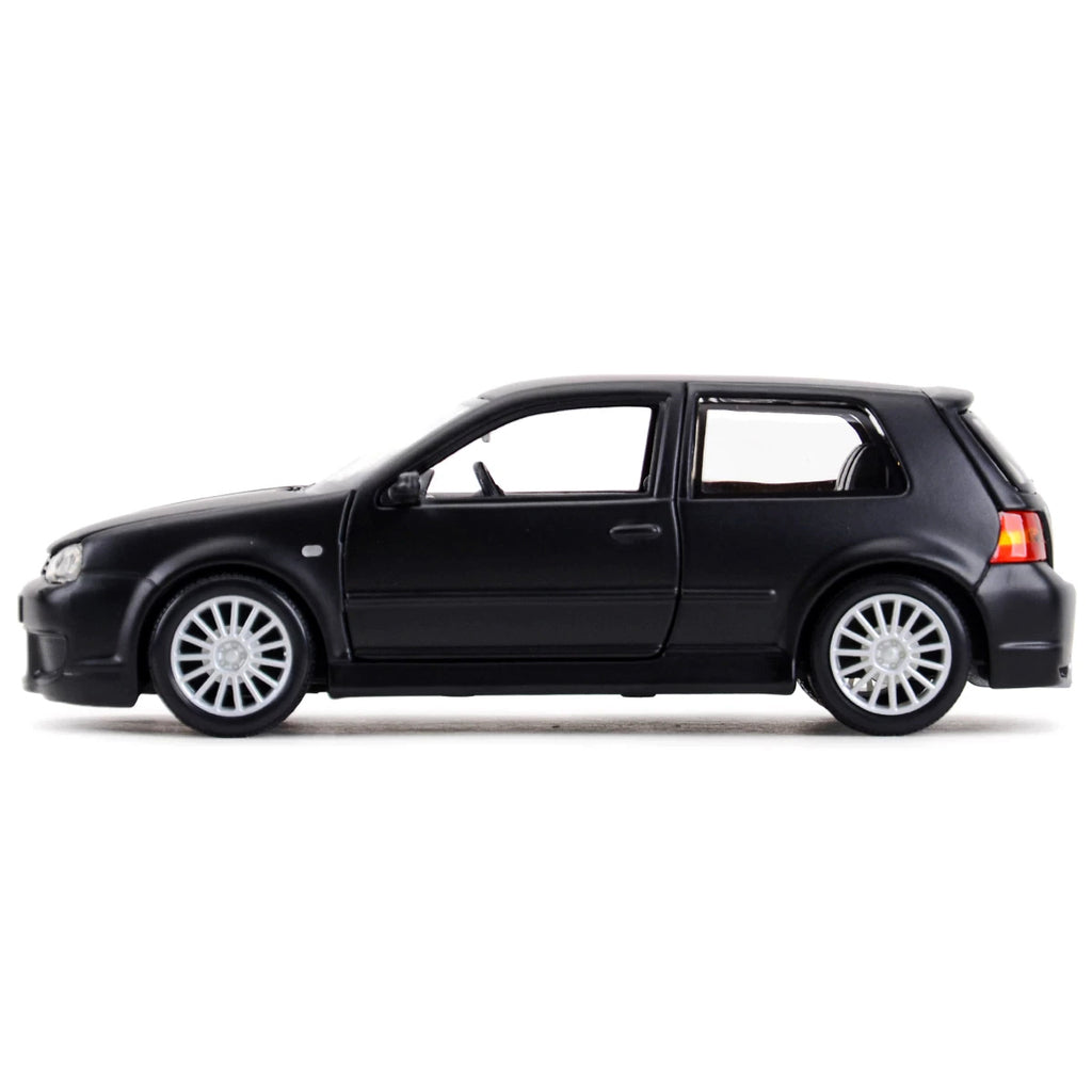 Volkswagen Golf R32 Matt Black "Special Edition" Series 1/24 Diecast Model Car by Maisto - image 3