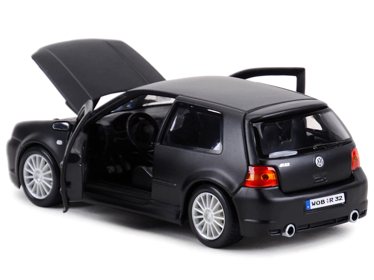 Volkswagen Golf R32 Matt Black "Special Edition" Series 1/24 Diecast Model Car by Maisto - image 4
