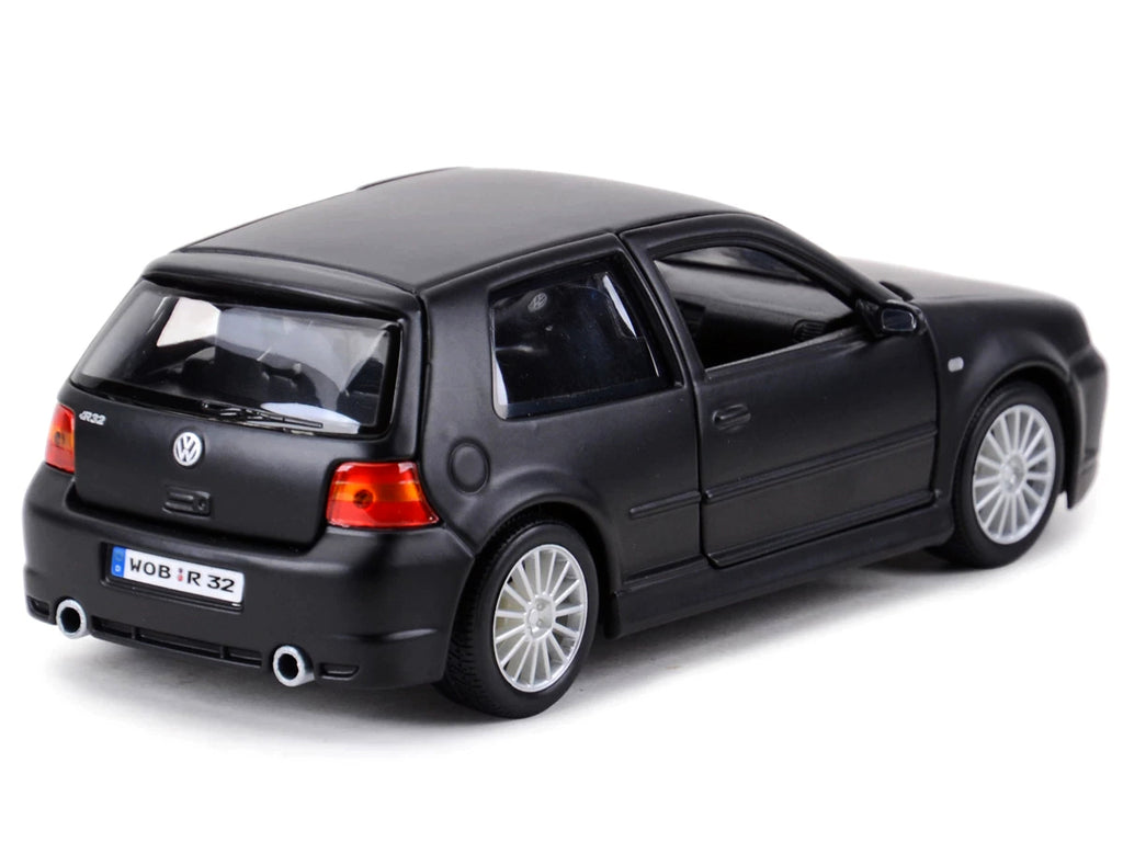 Volkswagen Golf R32 Matt Black "Special Edition" Series 1/24 Diecast Model Car by Maisto - image 5