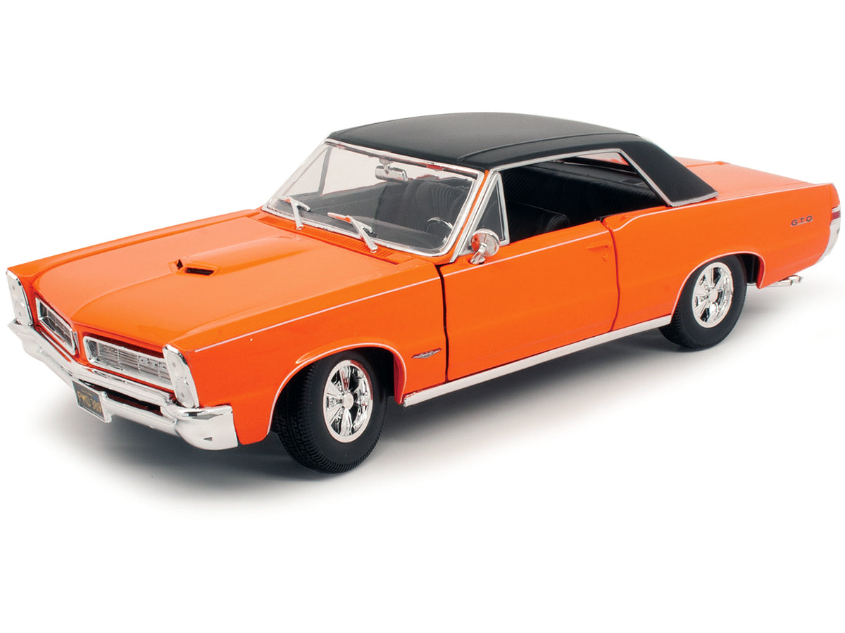 1965 Pontiac GTO Hurst Orange with Black Top and White Stripes "Special Edition" 1/18 Diecast Model Car by Maisto - image 2